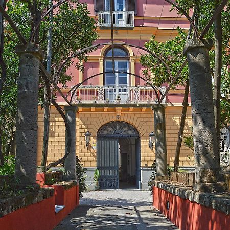 Hotel The Secret Garden Relais à Piano di Sorrento Extérieur photo